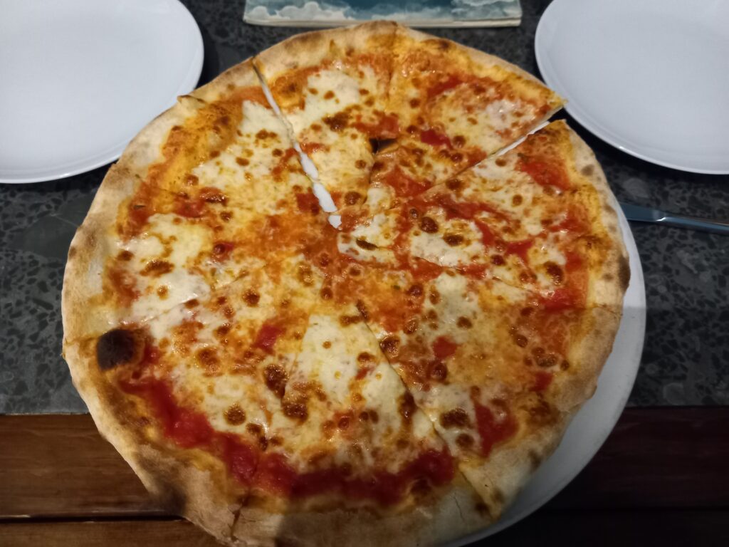 zdjęcie pizzy