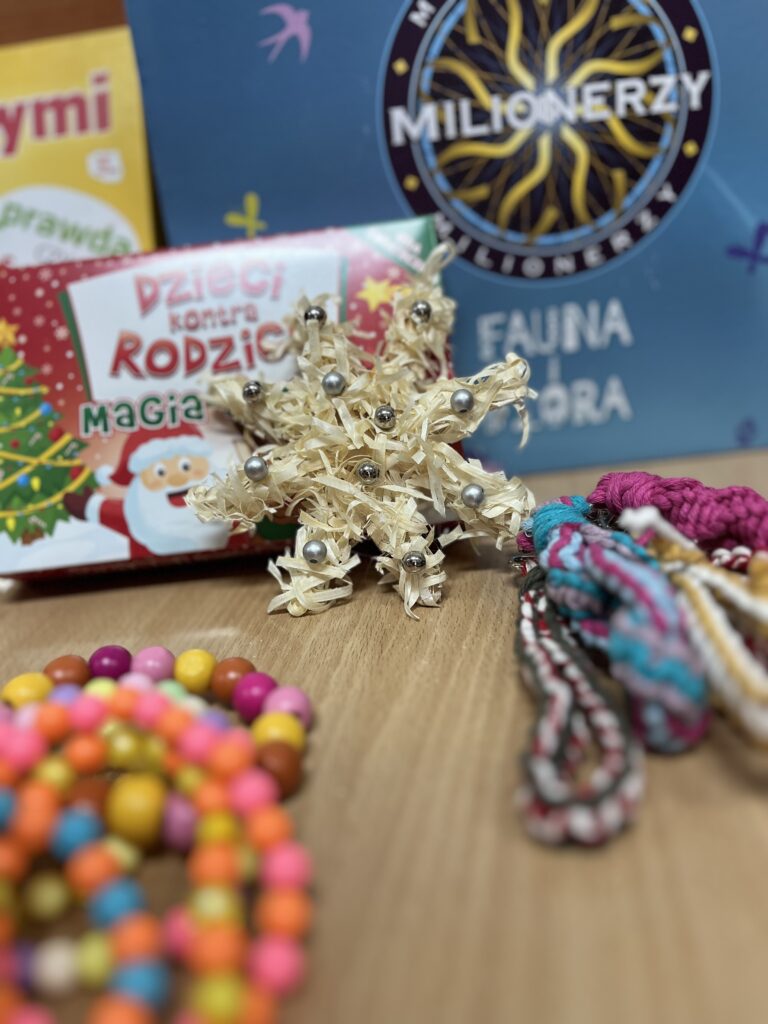 Zdjęcie przedstawia rękodzieło wykonane na kiermasz.