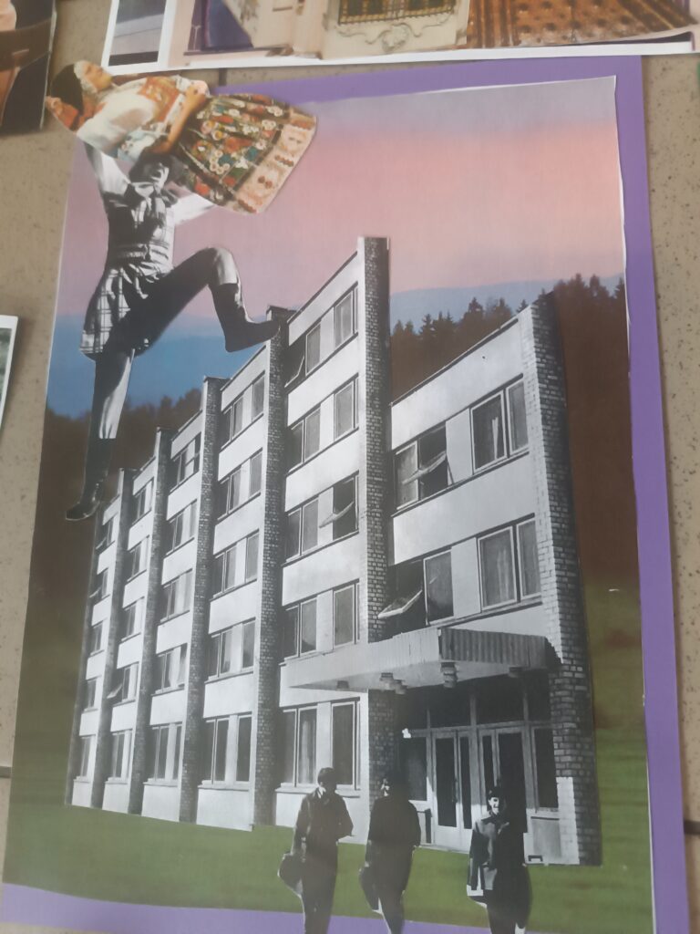 Kolaż przedstawiający szary budynek i ludzi na tle zielonej łąki i niebiesko różowego nieba