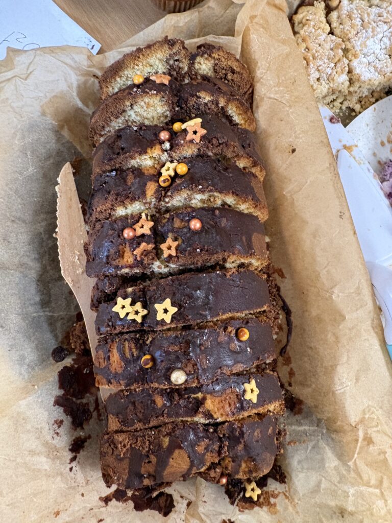 zdjęcie ciasta marmurkowego