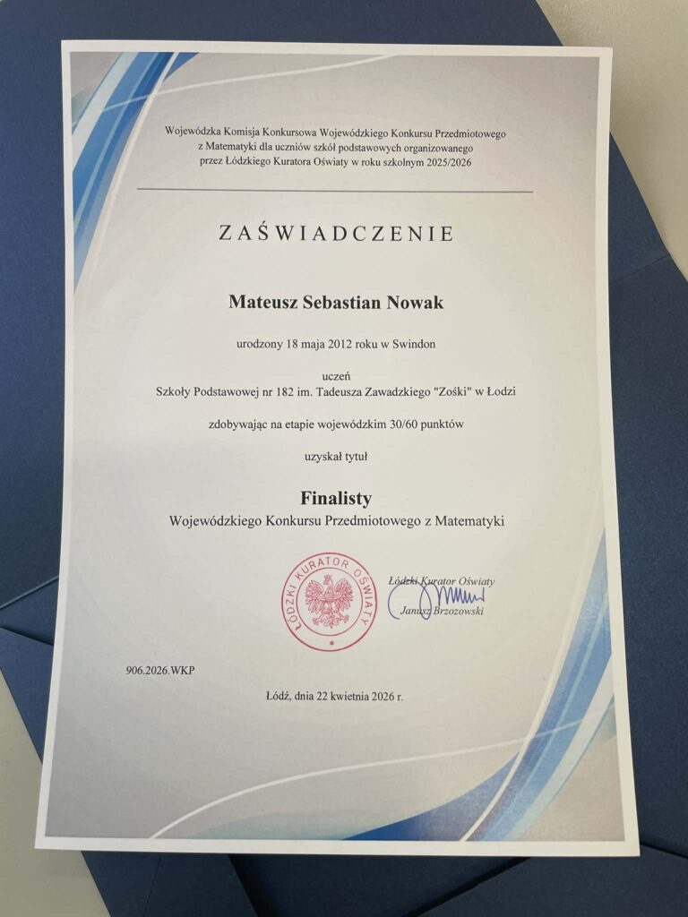 zdjęcie dyplomu/zaświadczenia ucznia
